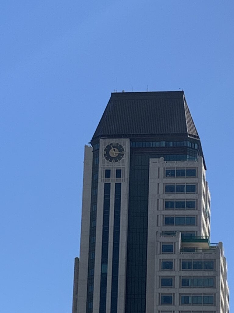 Priatek Plaza Clock