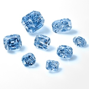 All eight diamonds in the De Beers Exceptional Blue collection